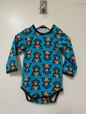 Body glada apor storlek 74, 215:-