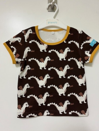 T-shirt brun, drake storlek 92, 190:-